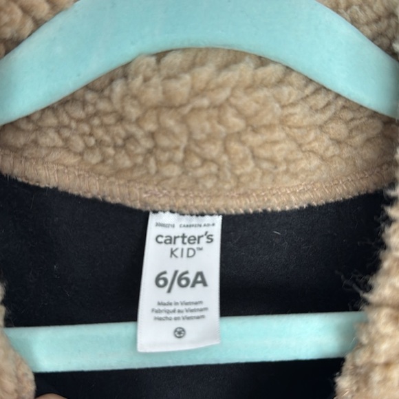 CARTERS BLACK SWEATSHIRT - Picture 2 of 2